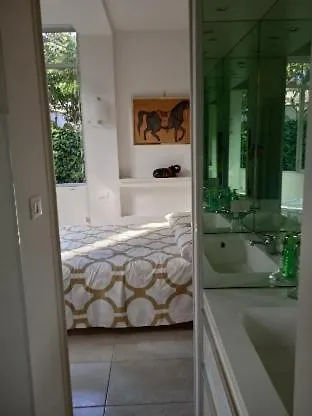 Maison Serafina Apartment