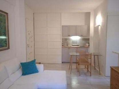 아파트 Maison Serafina 산레모